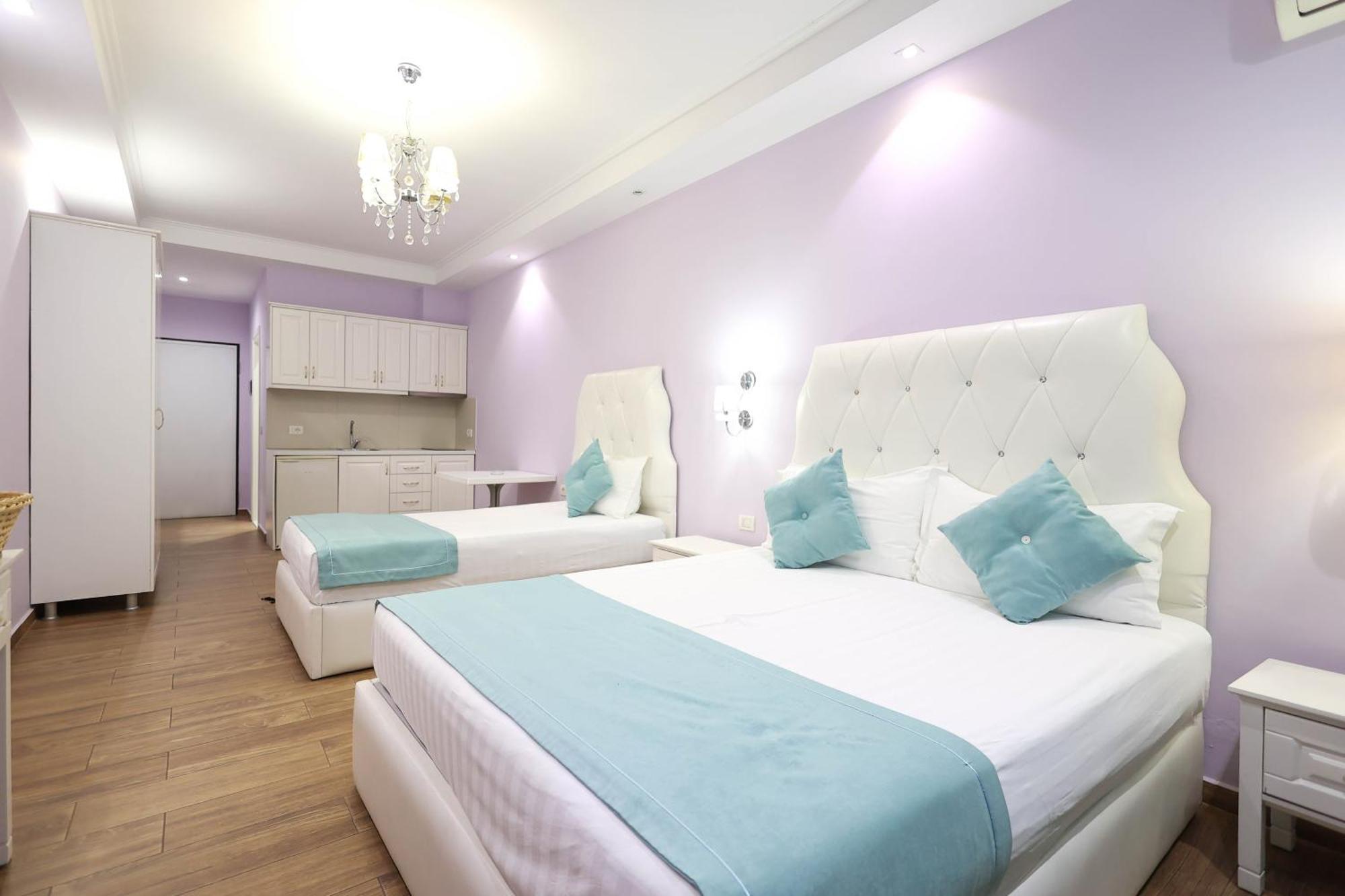Apartments Flower Residence Саранда Екстер'єр фото